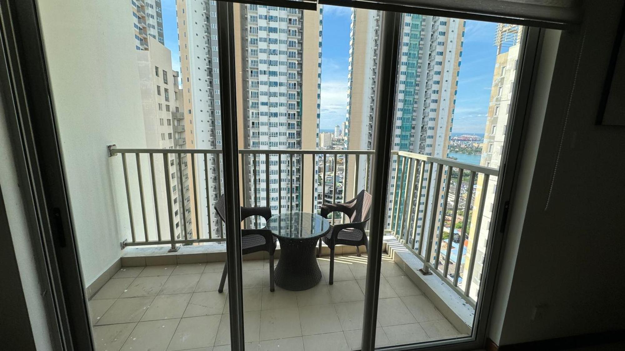 Skylounge Apartment Colombo Exterior photo