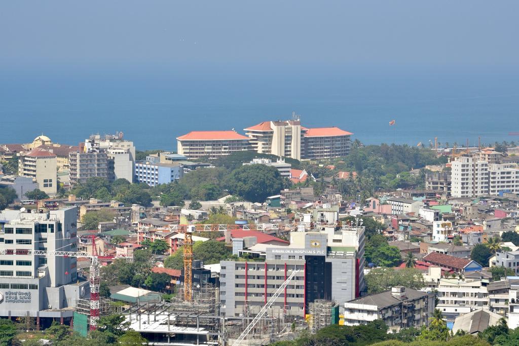 Skylounge Apartment Colombo Exterior photo