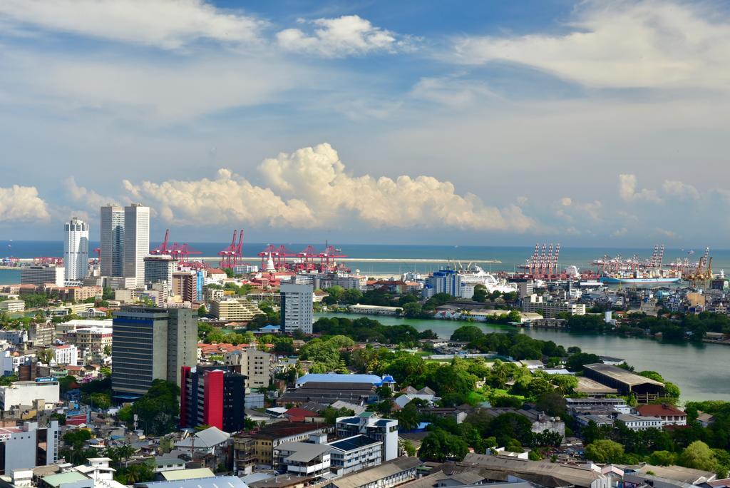 Skylounge Apartment Colombo Exterior photo