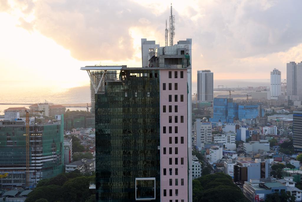 Skylounge Apartment Colombo Exterior photo